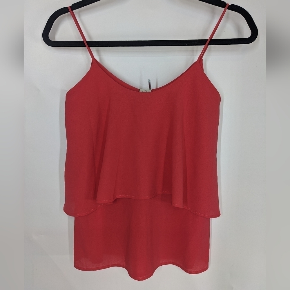 PAPER CRANE Tiered Spaghetti Strap Tank Top